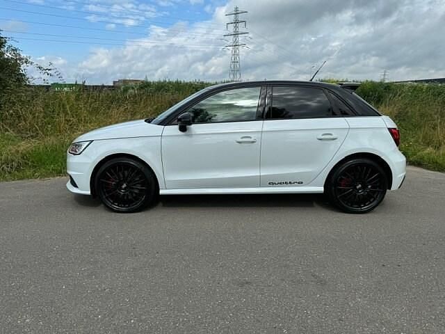 Wit Gebruikt 2017 Audi S1 Hatchback | € 21.500 - Afbeelding 1/4