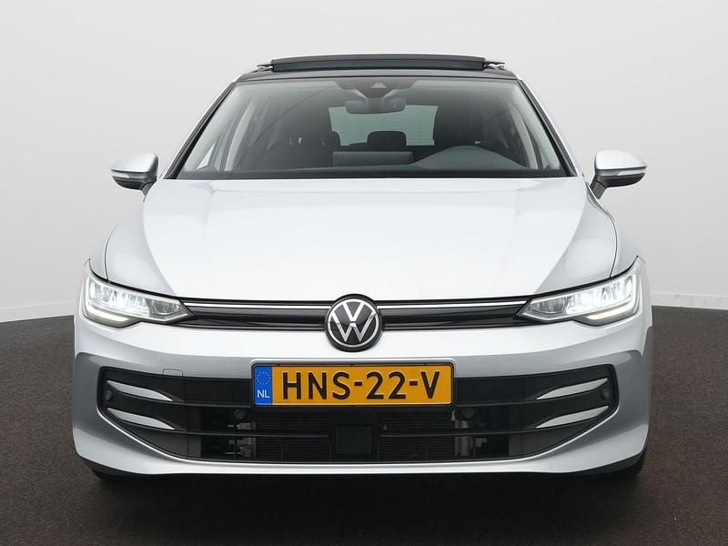 Occasion VW Golf VIII Edition 204 PK (150 kW) 2025 Grijs Hatchback