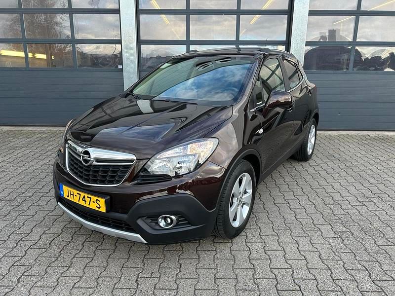 Bruin Gebruikt 2016 Opel Mokka Cosmo SUV | € 12.830 (Eerlijke prijs) - Afbeelding 1/4
