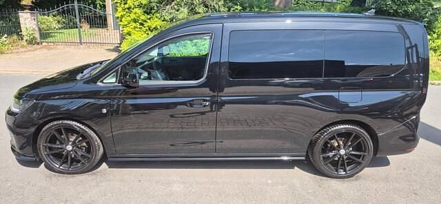 Zwart Gebruikt 2021 VW Caddy Maxi MPV | € 20.950 - Afbeelding 1/4