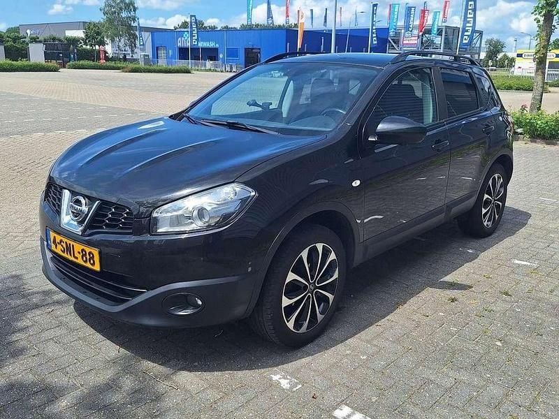 Zwart Gebruikt 2013 Nissan Qashqai 360º SUV | € 7.000 (Eerlijke prijs) - Afbeelding 1/4