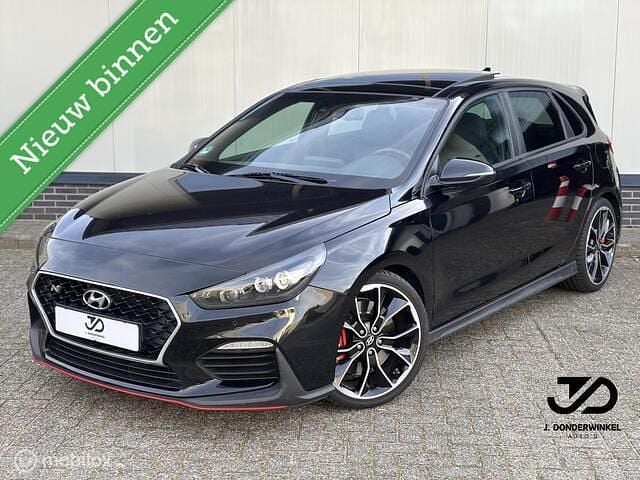 Zwart Gebruikt 2019 Hyundai i30 Hatchback | € 23.950 (Goede deal) - Afbeelding 1/4