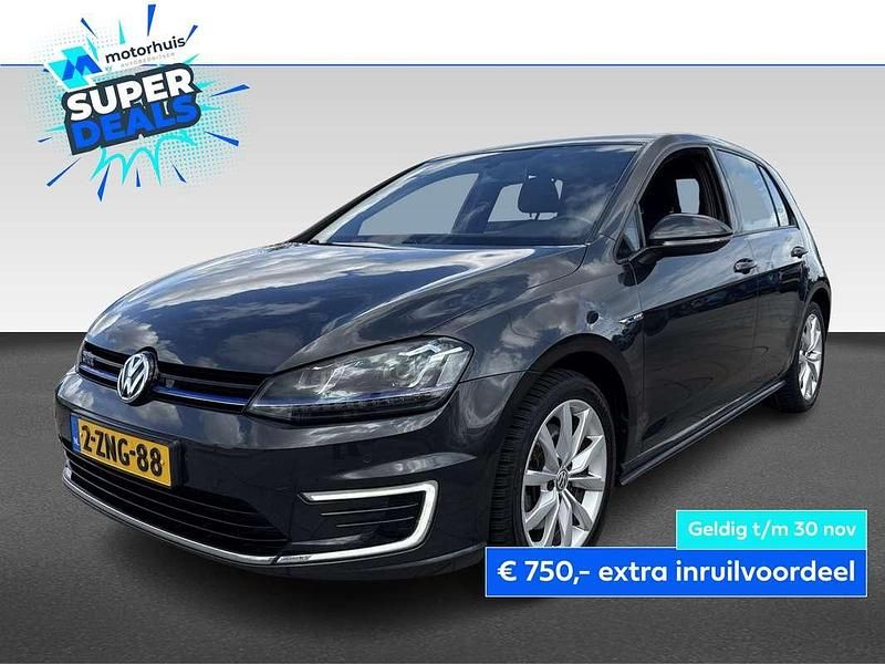 Grijs Gebruikt 2015 VW Golf VII GTE Hatchback | € 12.470 (Eerlijke prijs) - Afbeelding 1/4