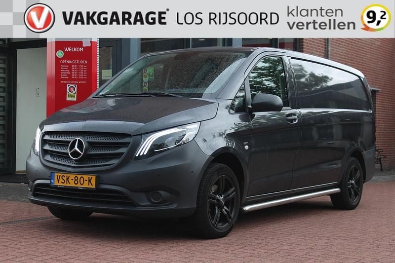 Grijs Gebruikt 2022 Mercedes e-Vito MPV | € 20.647 (Super prijs) - Afbeelding 1/4