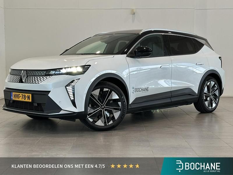 Wit Occasion 2025 Renault Scénic Techno MPV | € 41.695 (Iets duurder) - Afbeelding 1/4