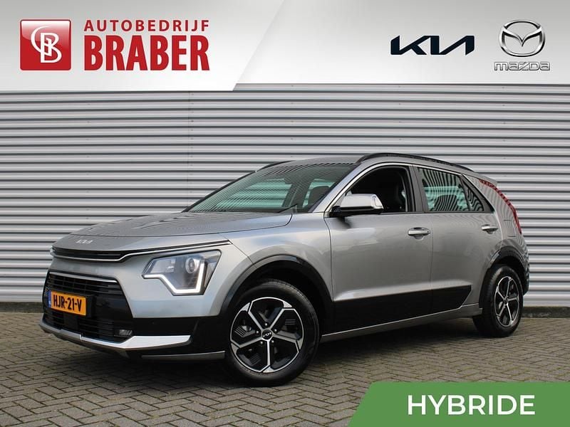 Grijs Occasion 2025 Kia Niro SUV | € 34.245 (Goede deal) - Afbeelding 1/4