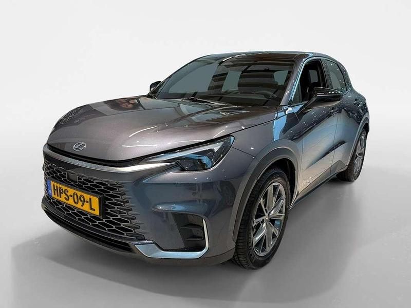 Grijs Gebruikt 2025 Lexus LBX SUV | € 42.450 (Iets duurder) - Afbeelding 1/4