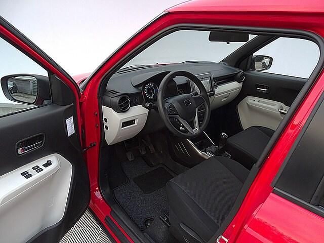 Occasion Suzuki Ignis 90 PK (66 kW) 2018 Rood Hatchback