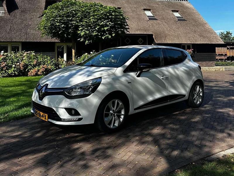 Wit Gebruikt 2018 Renault Clio IV LIMITED Hatchback | € 8.000 (Goede deal) - Afbeelding 1/4