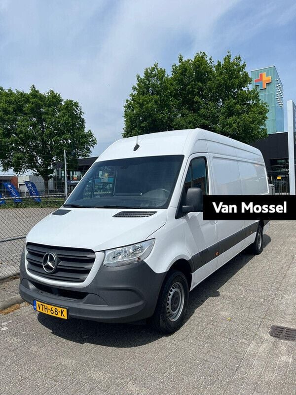 Wit Gebruikt 2023 Mercedes Sprinter Van | € 28.900 (Super prijs) - Afbeelding 1/4