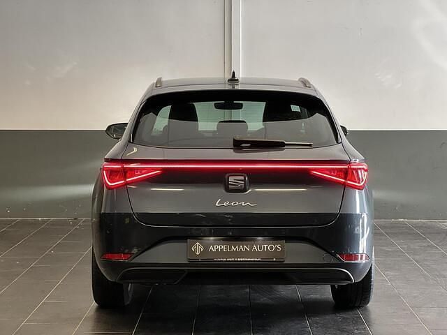 Occasion Seat Leon Business 150 PK (110 kW) 2022 Grijs Stationwagen