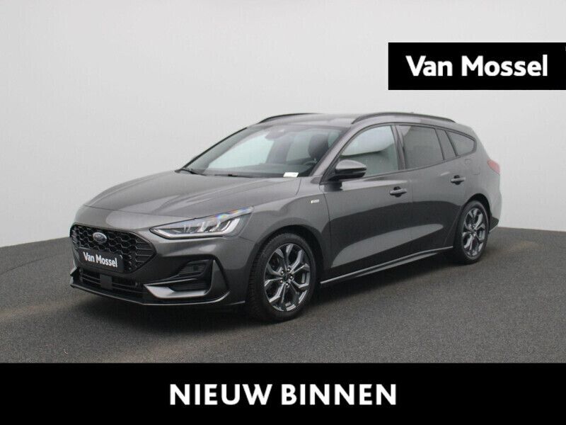 Grijs Gebruikt 2023 Ford Focus ST-Line Stationwagen | € 25.945 (Eerlijke prijs) - Afbeelding 1/4