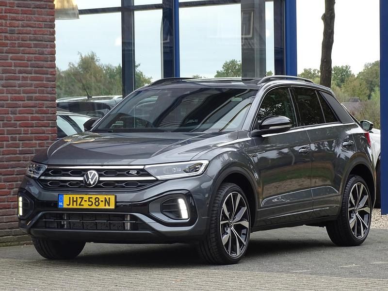 Grijs Gebruikt 2025 VW T-Roc R-line Edition SUV | € 41.950 (Duur) - Afbeelding 1/4