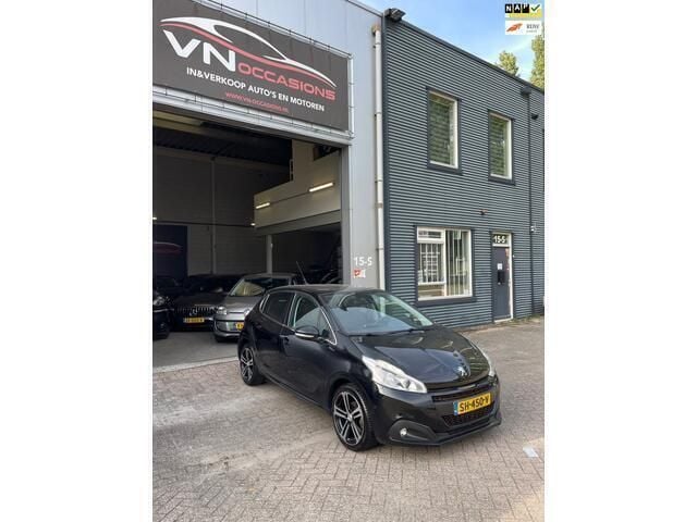 Zwart Gebruikt 2018 Peugeot 208 GT-line Hatchback | € 7.950 (Eerlijke prijs) - Afbeelding 1/4