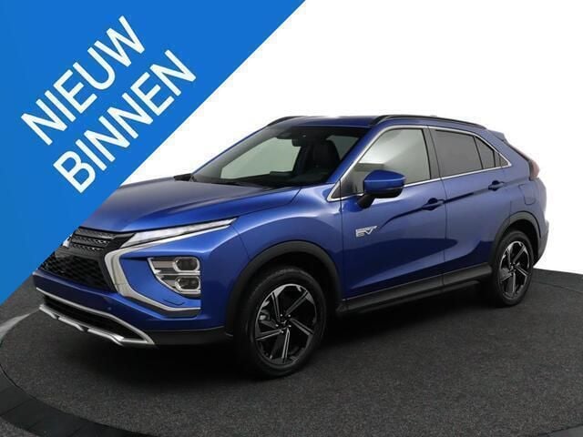 Blauw Gebruikt 2024 Mitsubishi Eclipse Cross Intense+ SUV | € 31.990 (Eerlijke prijs) - Afbeelding 1/4
