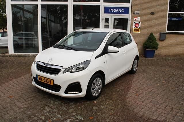 Wit Gebruikt 2015 Peugeot 108 Active Hatchback | € 6.500 (Eerlijke prijs) - Afbeelding 1/4