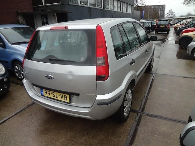 Occasion Ford Fusion 80 PK (58 kW) 2006 Grijs Hatchback