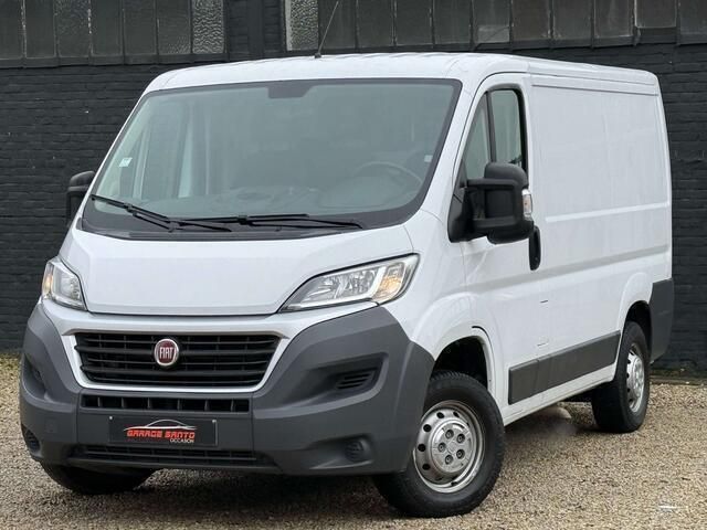 Wit Gebruikt 2015 Fiat Ducato Van | € 9.990 (Eerlijke prijs) - Afbeelding 1/4