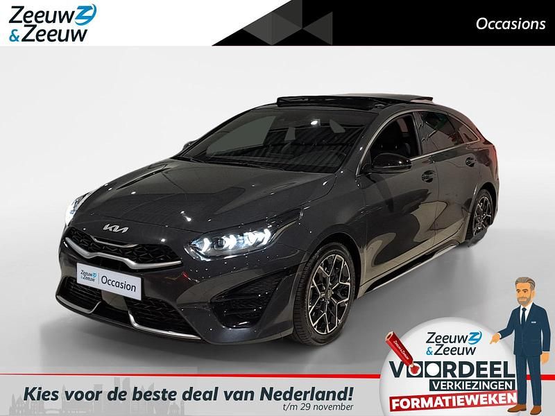 Grijs Gebruikt 2022 Kia ProCeed GT-Line Hatchback | € 22.945 (Eerlijke prijs) - Afbeelding 1/4