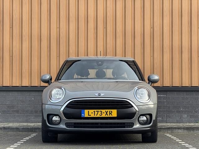 Occasion Mini One Clubman Business 102 PK (75 kW) 2018 Grijs Stationwagen