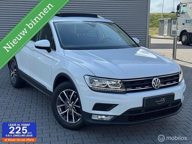 Wit Gebruikt 2017 VW Tiguan Comfortline SUV | € 12.900 (Duur) - Afbeelding 1/4