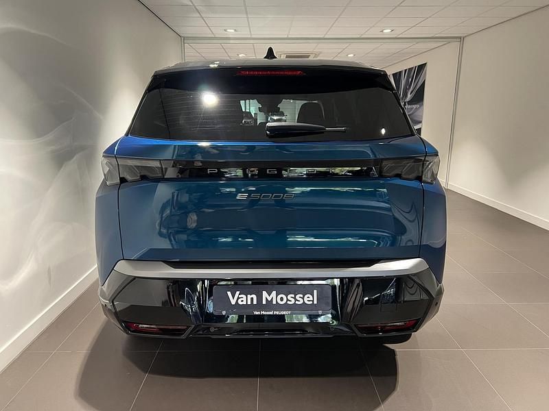 Occasion Peugeot e-5008 Avantage 169 kW (231 PK) 2024 Blauw SUV