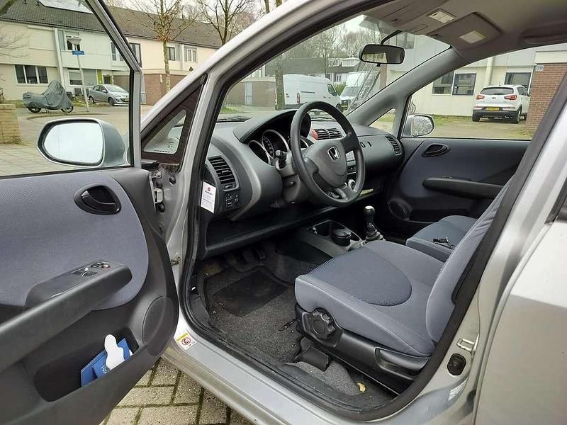 Occasion Honda Jazz Cool 77 PK (56 kW) 2005 Grijs Hatchback