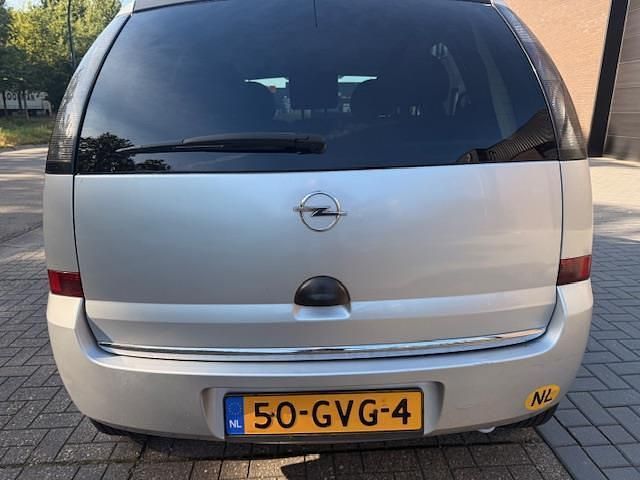 Afbeelding 4/4