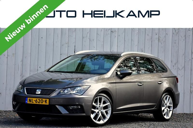Grijs Gebruikt 2017 Seat Leon Business Stationwagen | € 10.750 (Eerlijke prijs) - Afbeelding 1/4