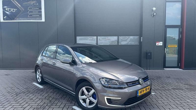 Grijs Gebruikt 2015 VW Golf VII GTE Stationwagen | € 13.599 (Eerlijke prijs) - Afbeelding 1/4