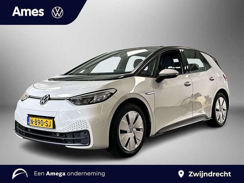Wit Occasion 2021 VW ID.3 Pure Hatchback | € 16.995 (Goede deal) - Afbeelding 1/3
