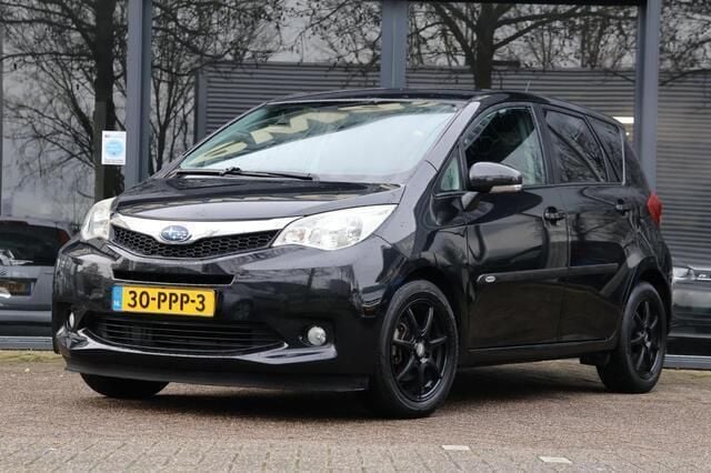 Occasion Subaru Trezia 99 PK (72 kW) 2011 Zwart Hatchback