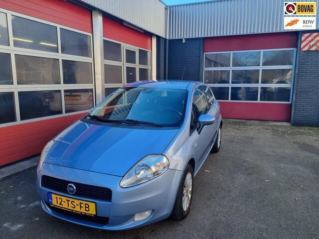 Occasion Fiat Grande Punto Emotion 95 PK (69 kW) 2007 Blauw Hatchback