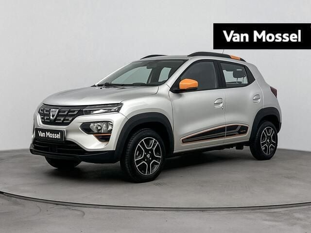 Grijs Gebruikt 2022 Dacia Spring Comfort Plus Hatchback | € 11.440 (Eerlijke prijs) - Afbeelding 1/4