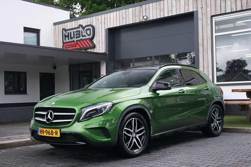 Groen Gebruikt 2016 Mercedes GLA180 Ambition SUV | € 17.450 (Eerlijke prijs) - Afbeelding 1/4