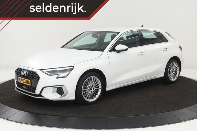 Wit Gebruikt 2021 Audi A3 Sportback Business Hatchback | € 21.900 (Goede deal) - Afbeelding 1/4