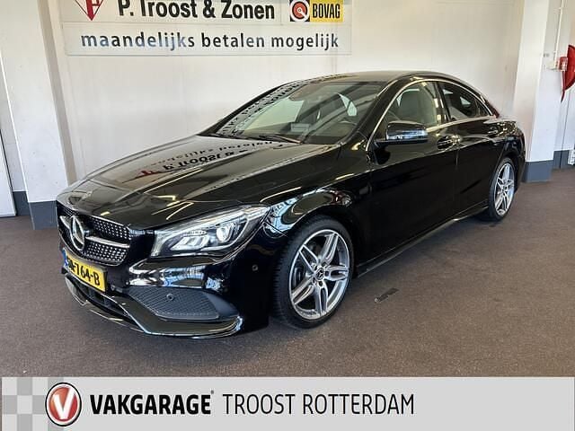 Zwart Occasion 2017 Mercedes CLA180 Business Sedan | € 19.950 (Eerlijke prijs) - Afbeelding 1/4