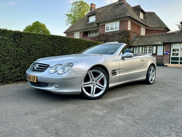 Zilver, metallic lak Gebruikt 2003 Mercedes SL350 Cabriolet | € 16.750 (Duur) - Afbeelding 1/4