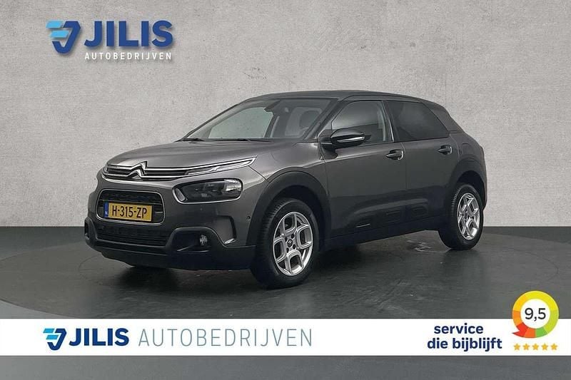 Grijs Gebruikt 2020 Citroën C4 Feel SUV | € 9.950 (Goede deal) - Afbeelding 1/3