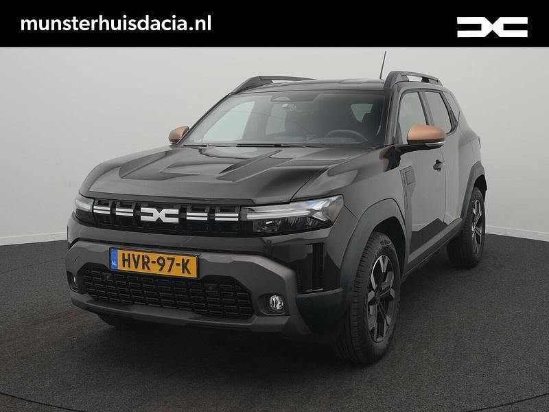 Zwart (metallic) Gebruikt 2025 Dacia Duster Extreme SUV | € 32.950 - Afbeelding 1/4