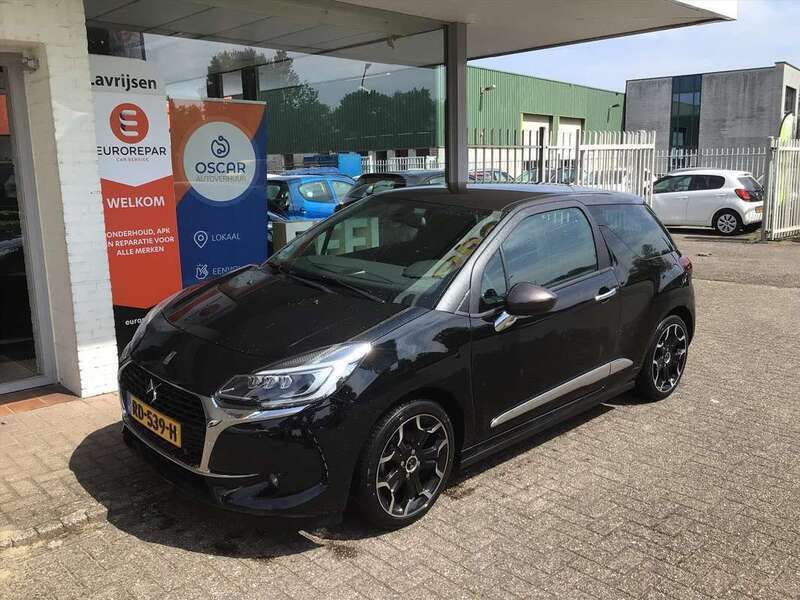 Zwart Gebruikt 2017 DS Automobiles DS3 So Chic Hatchback | € 11.995 (Eerlijke prijs) - Afbeelding 1/4