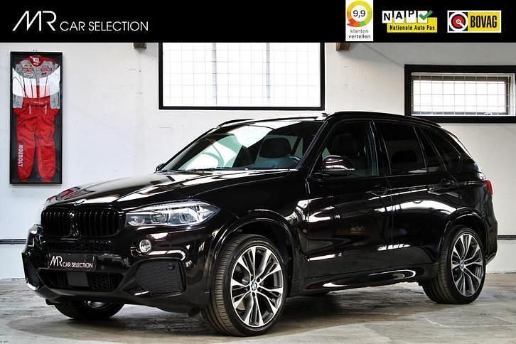 Zwart Gebruikt 2018 BMW X5 Executive SUV | € 41.950 (Duur) - Afbeelding 1/4