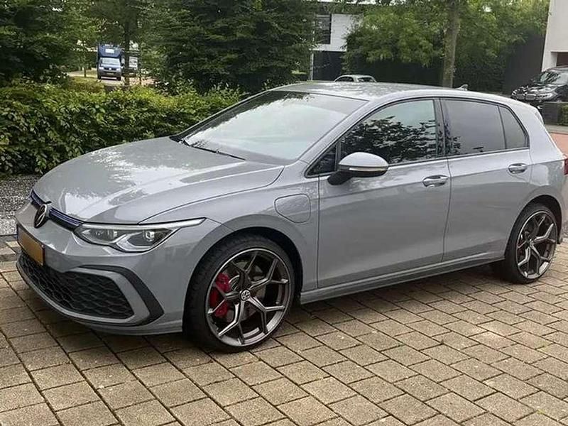 Occasion VW Golf VIII GTE 245 PK (180 kW) 2021 Grijs Sedan