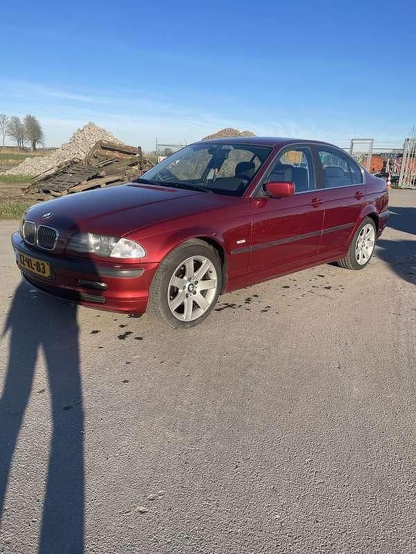 Occasion BMW 320 150 PK (110 kW) 1998 Rood Sedan