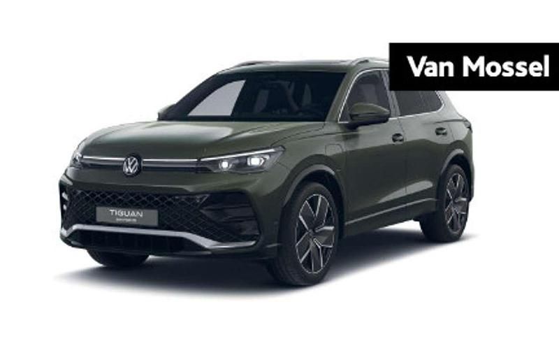Grijs Nieuw 2025 VW Tiguan R-line Edition SUV | € 57.200 (Iets duurder) - Afbeelding 1/4
