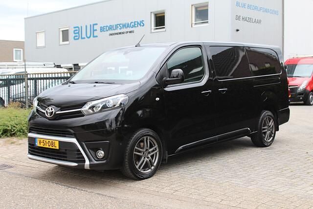 Zwart Gebruikt 2017 Toyota Proace Van | € 13.900 (Goede deal) - Afbeelding 1/4