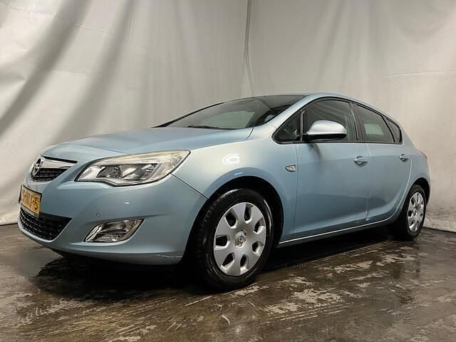 Occasion Opel Astra Edition 116 PK (85 kW) 2010 Blauw Hatchback