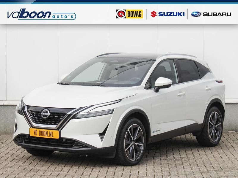 Wit Gebruikt 2023 Nissan Qashqai Tekna+ SUV | € 32.295 (Eerlijke prijs) - Afbeelding 1/4