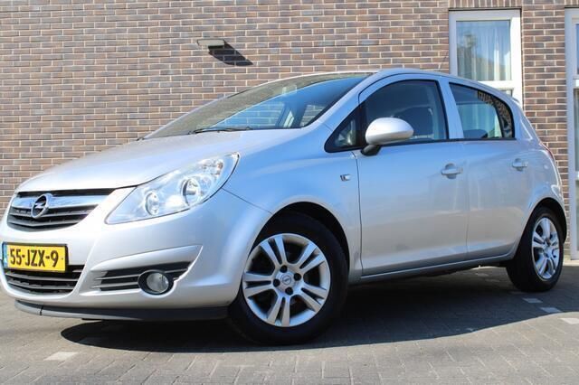 Grijs Gebruikt 2009 Opel Corsa Enjoy Hatchback | € 3.950 (Eerlijke prijs) - Afbeelding 1/4