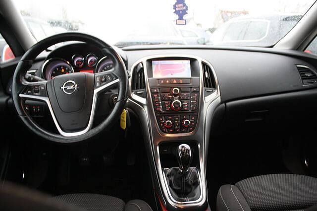 Occasion Opel Astra Cosmo 180 PK (132 kW) 2011 Blauw Stationwagen